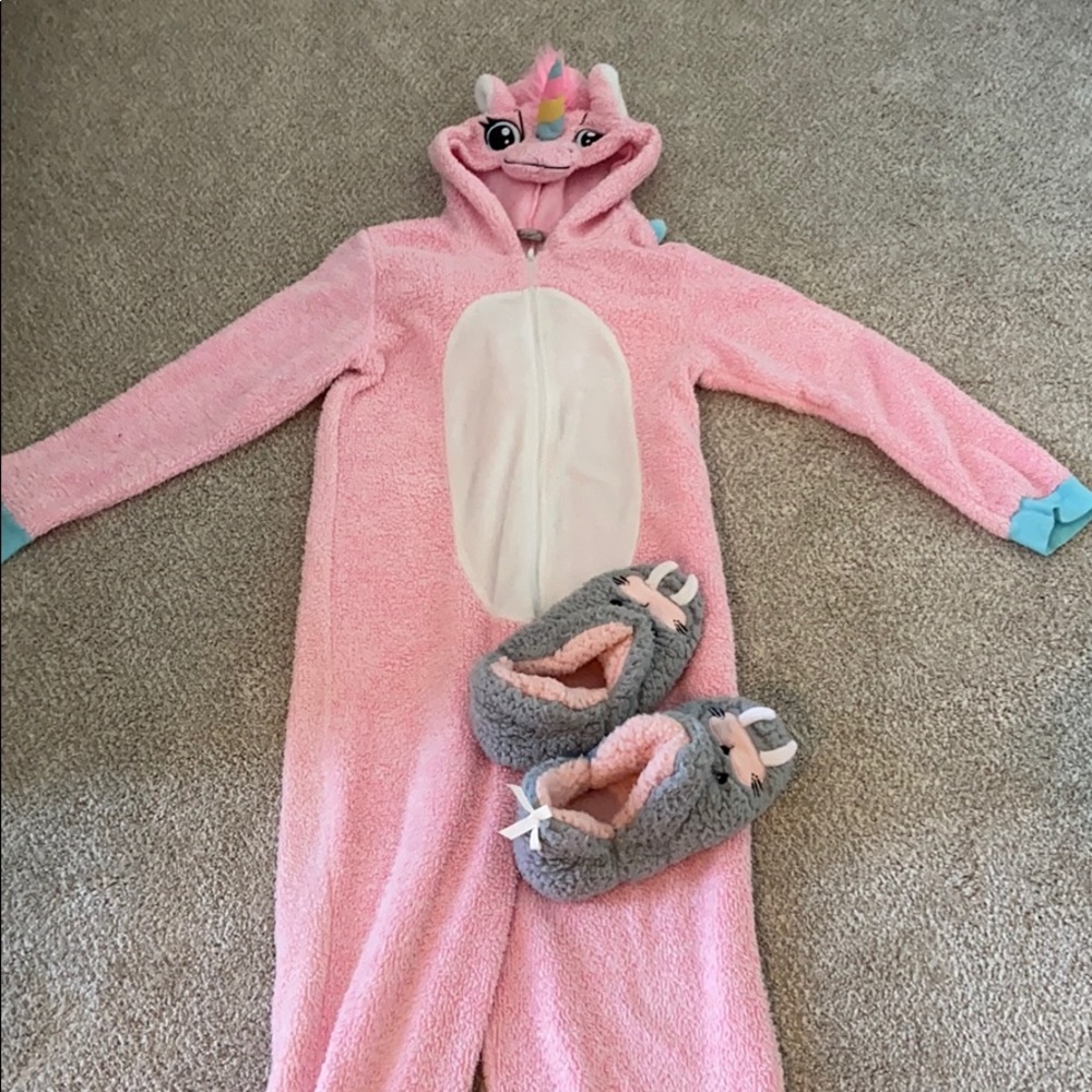 Women’s Onsie and slippers